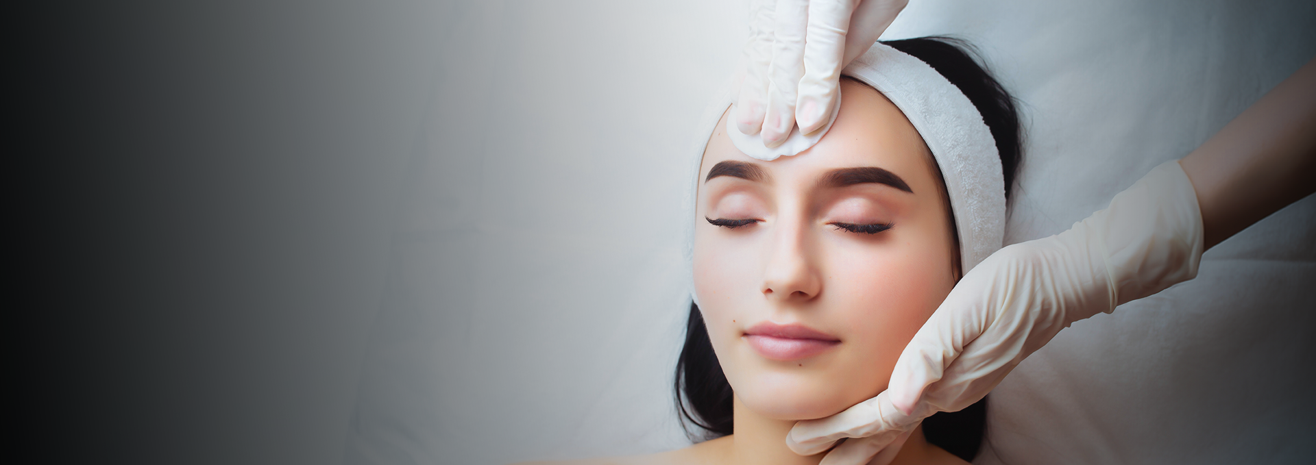 Karisma Signature Plus Facial (Cleopatra HydraFacial)